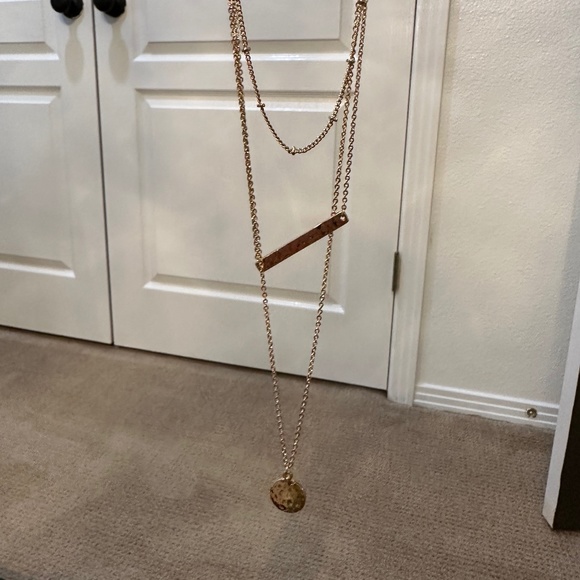 Gold necklace three layers - Picture 4 of 10